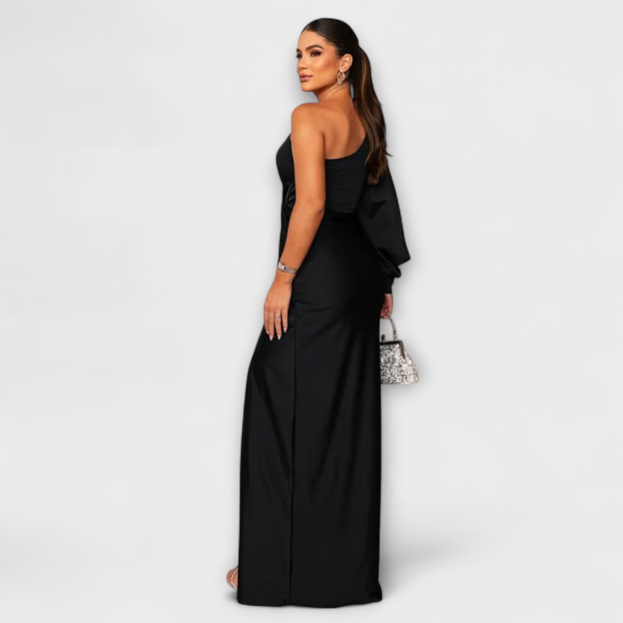 Elisa – Elegantní a rafinované šaty