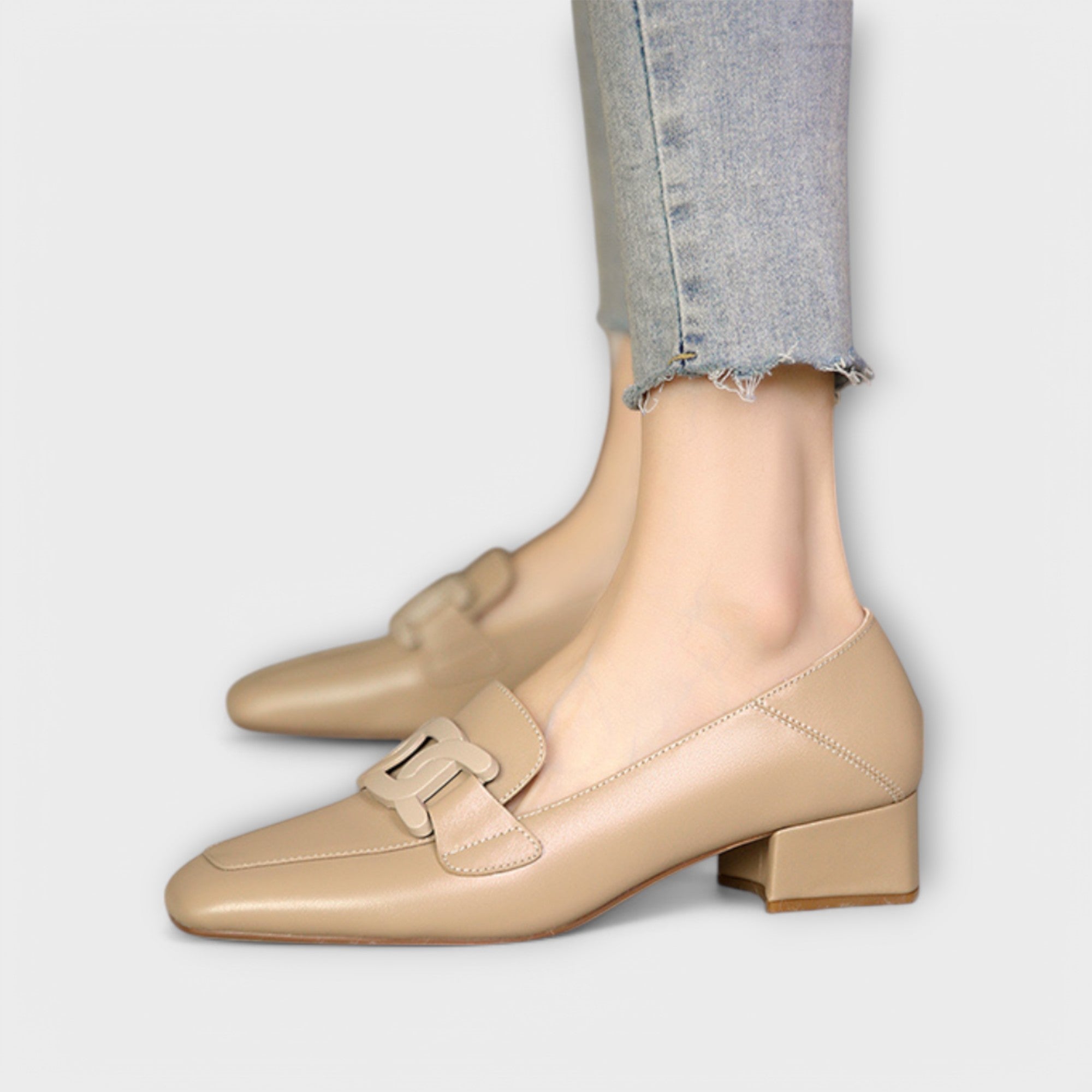 Monika – Elegantní dámské mokasíny na podpatku