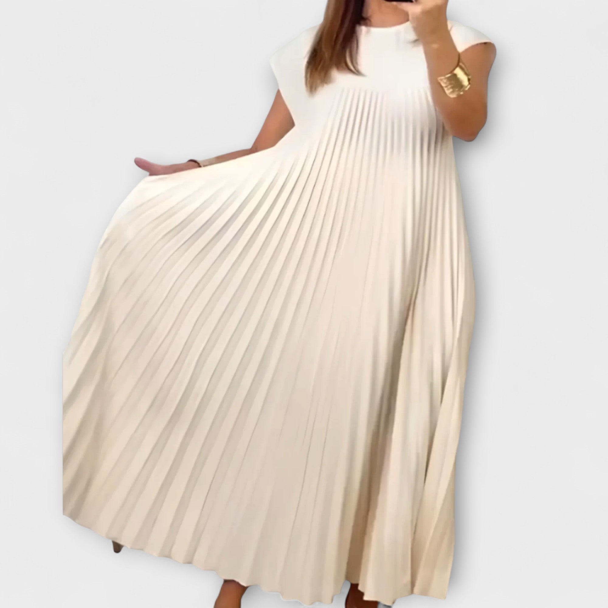 Zairelle – Elegantní Plisovaná Šaty