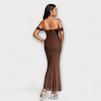 Ione - Bodycon šaty s odhalenými rameny a řasením