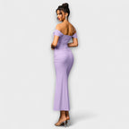 Ione - Bodycon šaty s odhalenými rameny a řasením