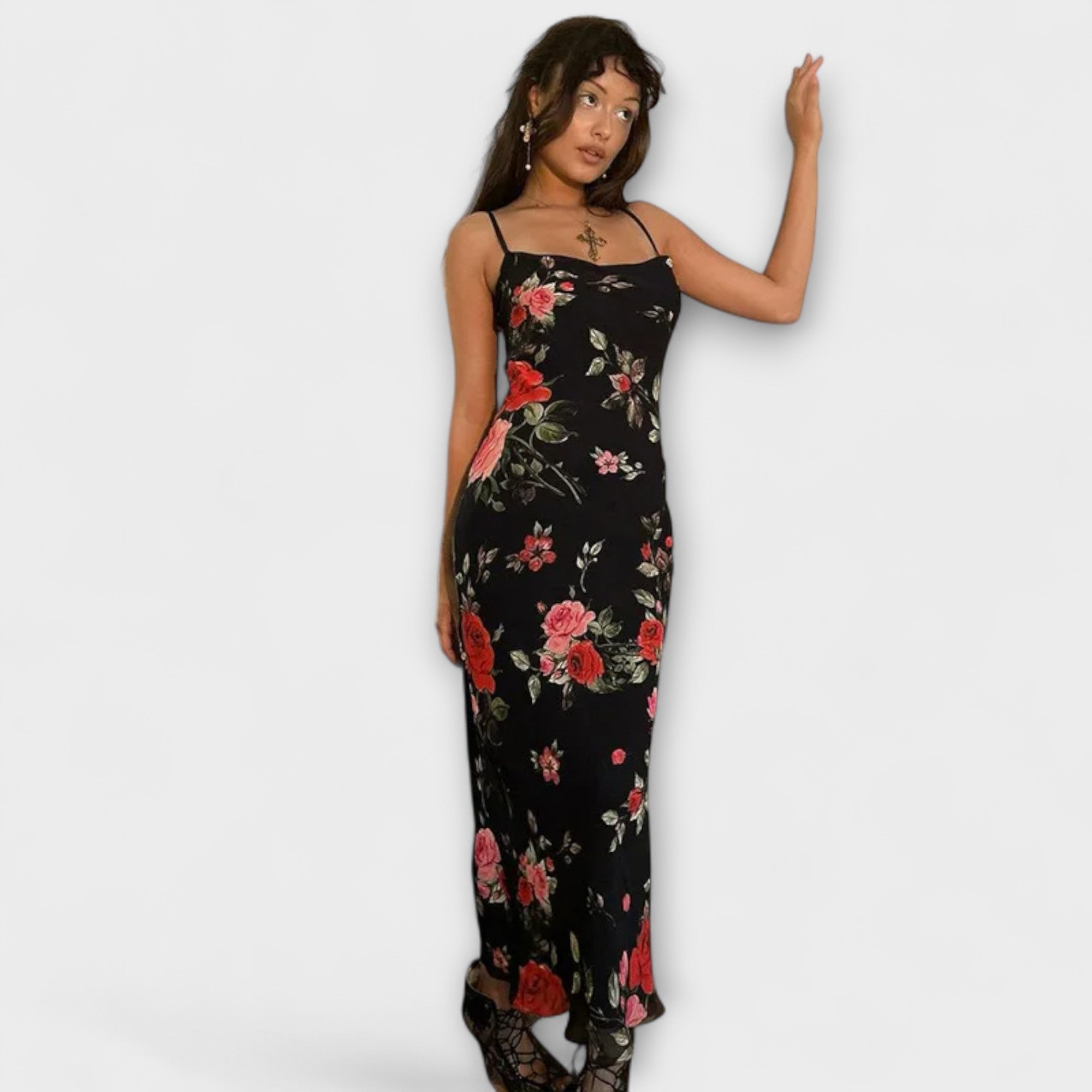 Bodycon šaty s květinovým vzorem na ramínka