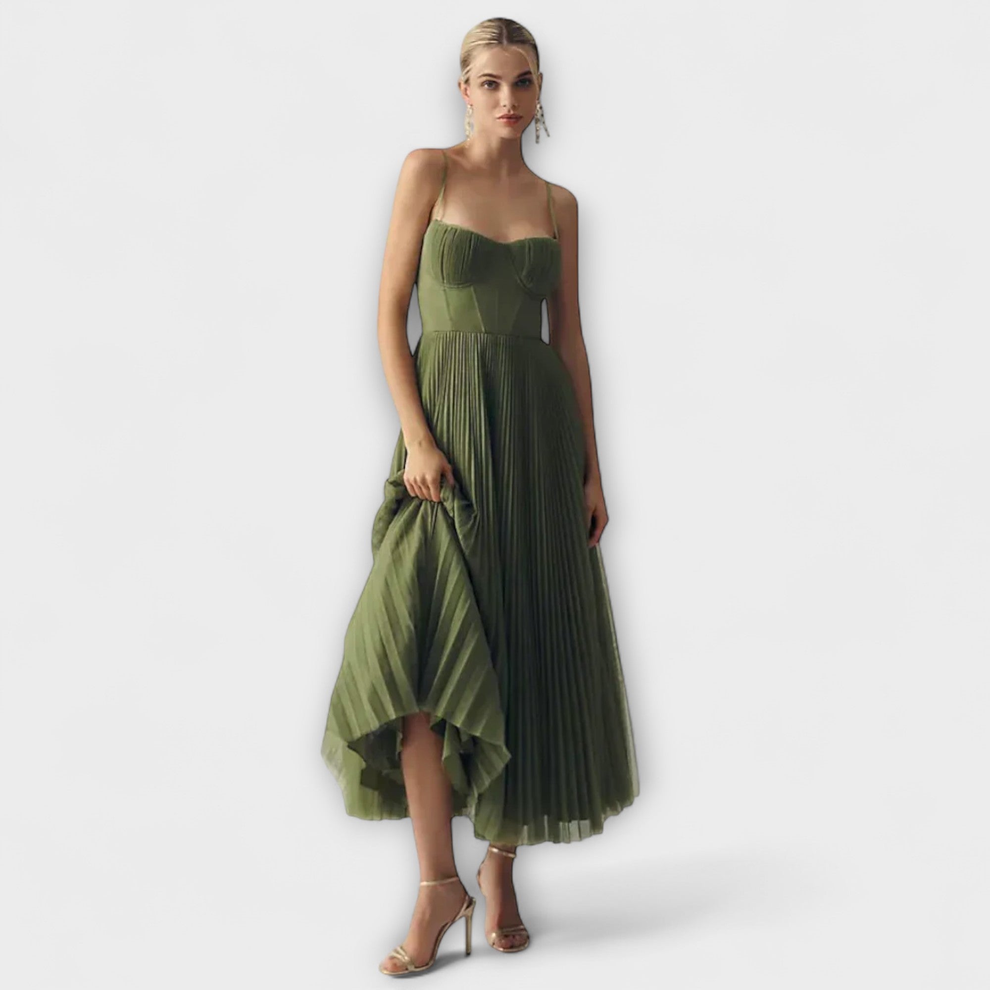Lucrezia - Elegantní šaty s kouzlem
